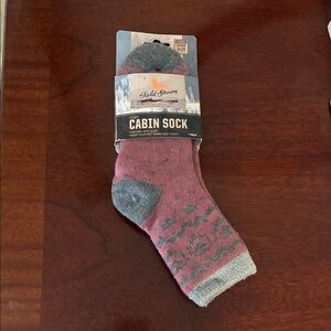 Field & Stream Cozy Cabin Socks - Red and Gray